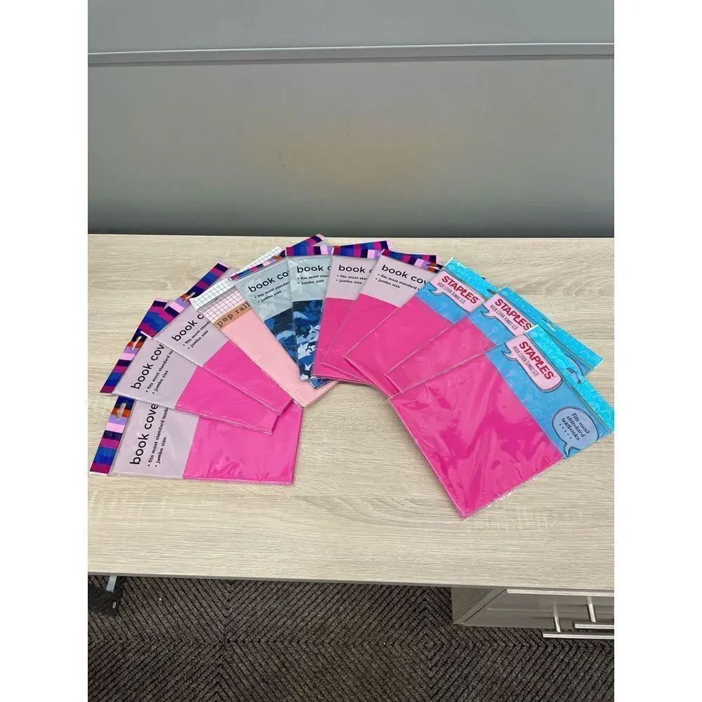 NWT Staples 11 Jumbo Elastic Book Covers  Pink & Blue